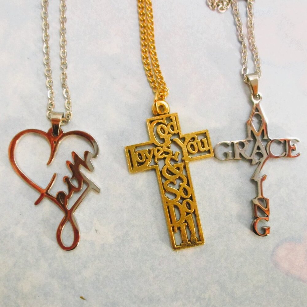 VINTAGE Religious Gold Silver Pendant Necklace Lot ~ Three Cross Heart Jewelry